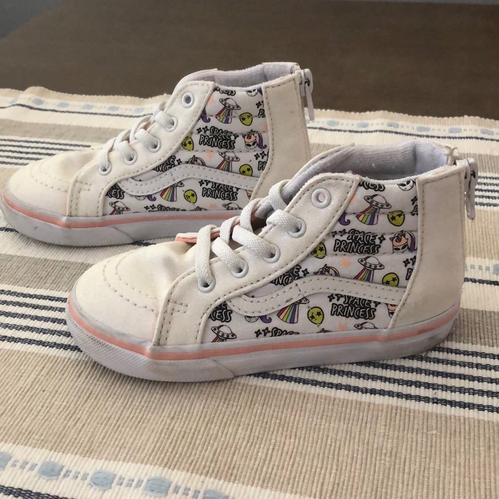 Toddler vans